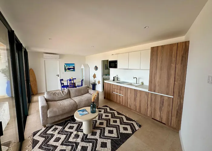 T2 Standing 50m2, Vue Maison d'hôtes 3*